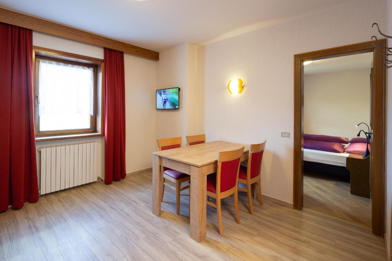 Appartamento Casa Marcos Livigno Esterno foto